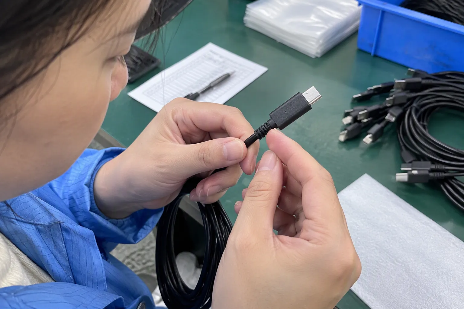 A connector forms buyers may encounter (from section: Common connector forms buyers may encounter) — Common connector fo