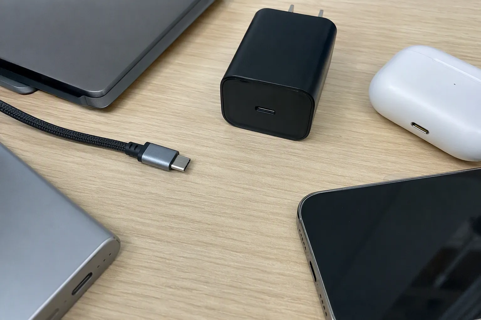 USB-C (from section: Why USB-C Creates So Many Listing and Return Problems) — Why USB-C Creates So Many Listing and Retu