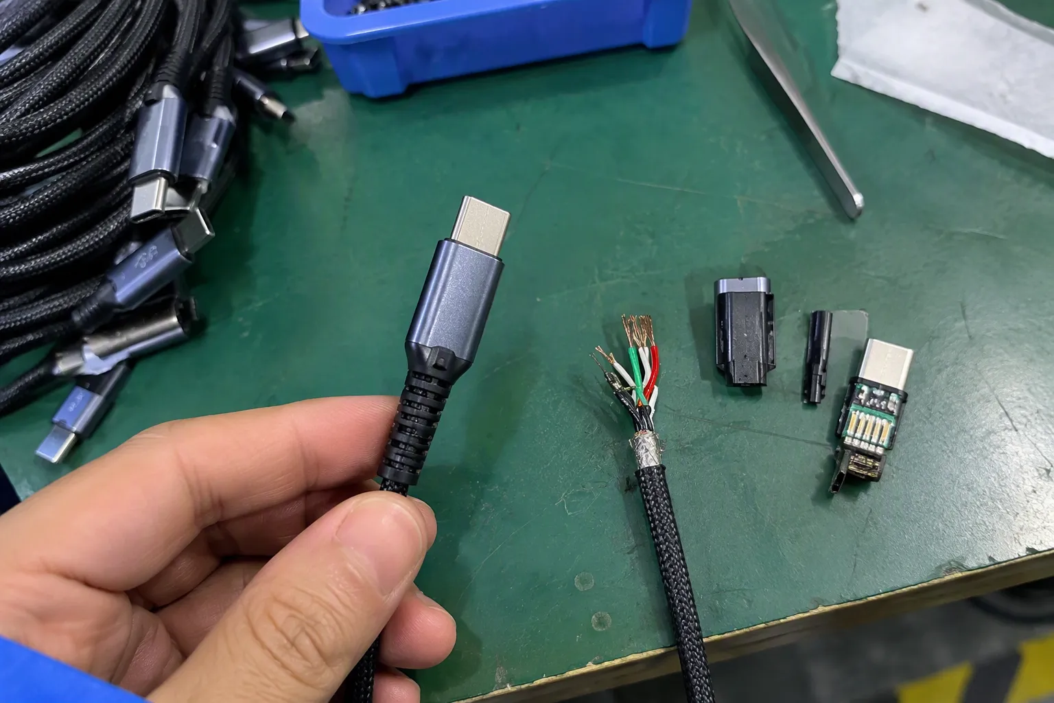 Cable Gauge, Length, and Heat Affect Charging Stability (from section: Cable Gauge, Length, and Heat Affect Charging Sta