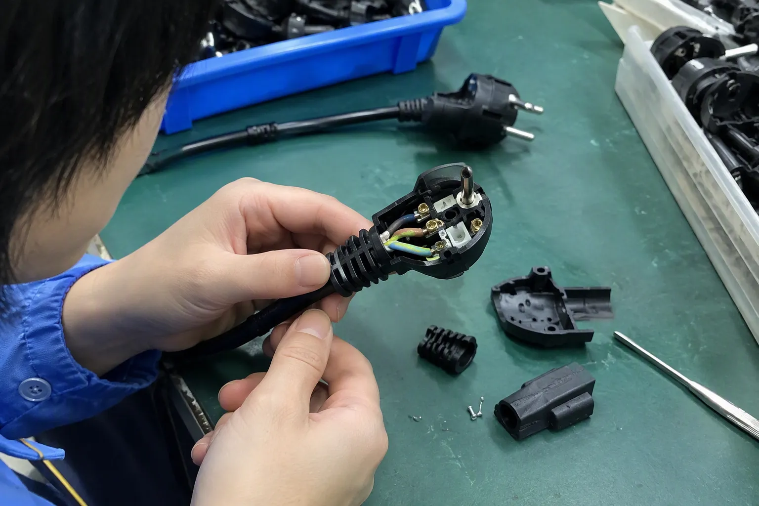 How Buyers Should Confirm Type E Connector Compatibility Before Ordering (from section: How Buyers Should Confirm Type E