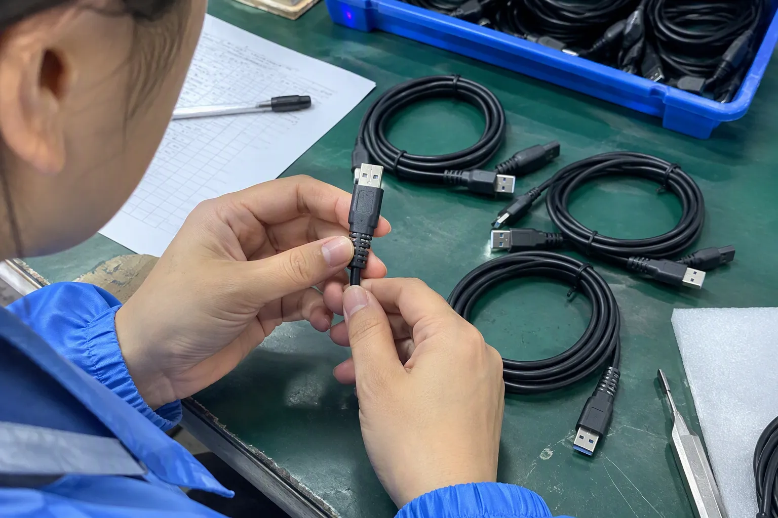 What should I put in a USB cable product listing (from section: What should I put in a USB cable product listing?) — Wha