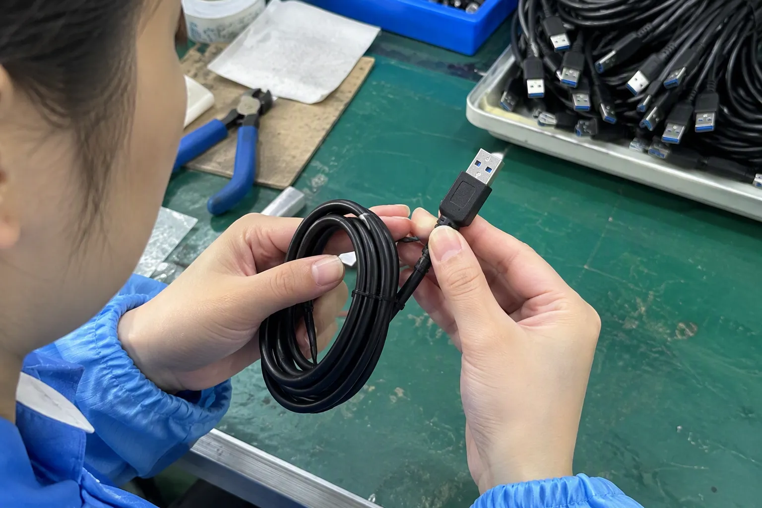 Can custom USB cable assemblies really be inexpensive (from section: Can custom USB cable assemblies really be inexpensi
